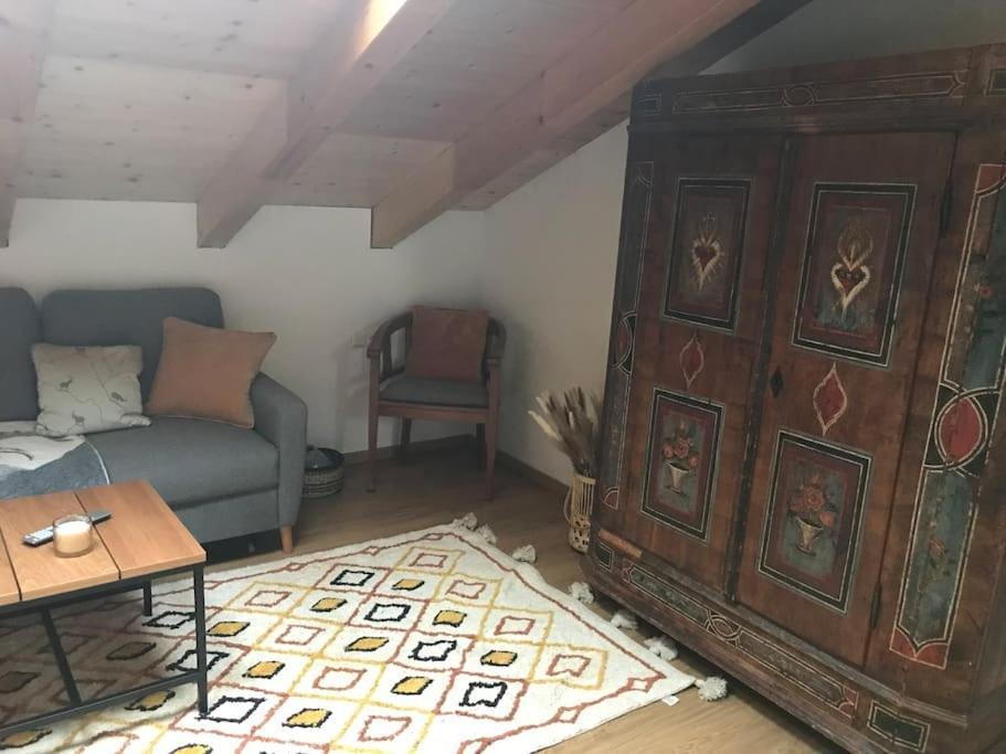 Schönau am Königssee Ferienwohnung Seinerzeit - Kuschelige Dachwohnung מראה חיצוני תמונה